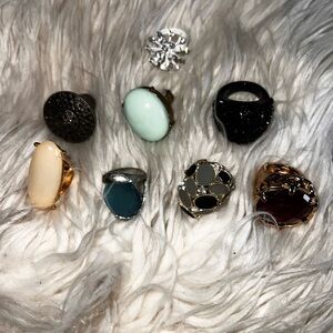 9 rings costume jewelry $16.00 for lot.